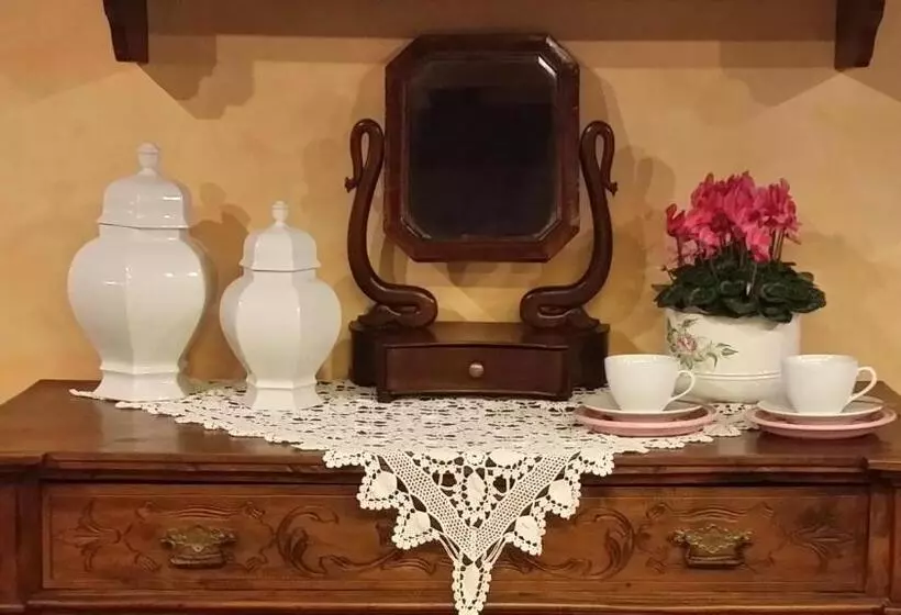 Aamiaismajoitus (B&B) Peropero