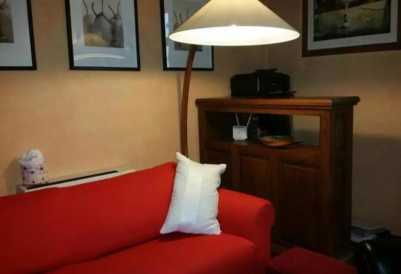 Aamiaismajoitus (B&B) Peropero