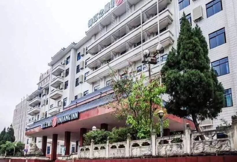 Hotelli Jinjiang Inn Naning Chaoyang Square Renmin Park