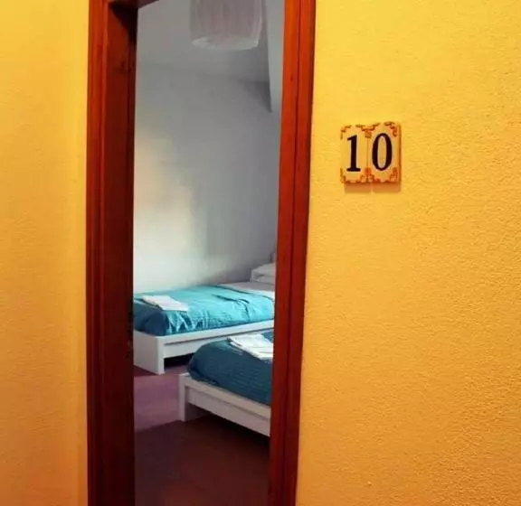 Villa Gherardi   B&b E Hostel