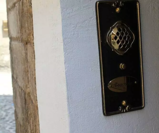 تختخواب و صبحانه Apartment Via Dell Astrologo