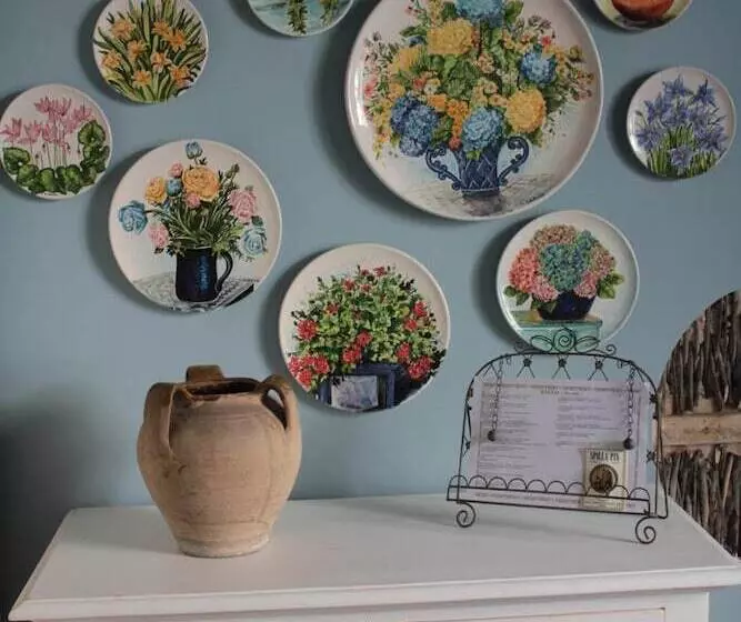 تختخواب و صبحانه Apartment Via Dell Astrologo