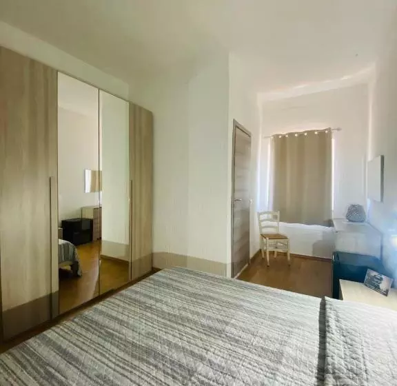 Green Gallery Hotel And Restaurant