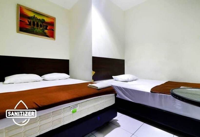 Szálloda Bantal Guling Pasar Baru