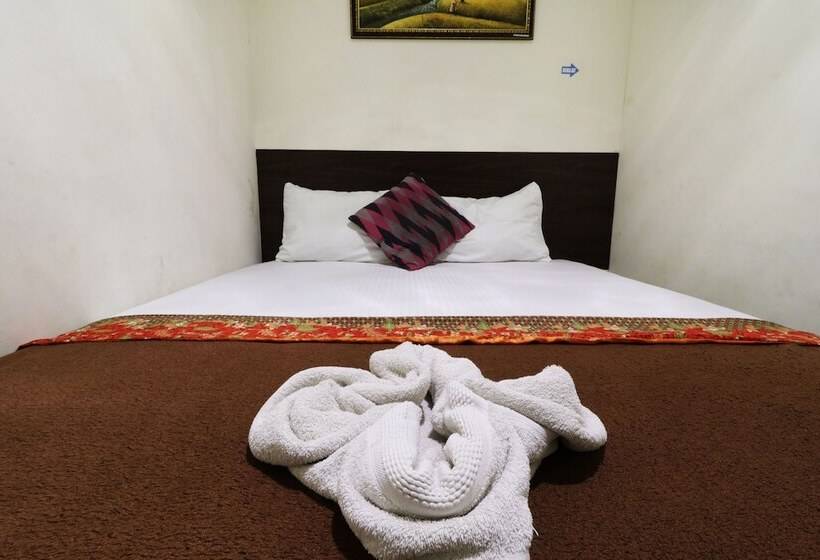 Szálloda Bantal Guling Pasar Baru