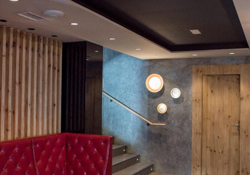 هتل H Boutique Pena Parda