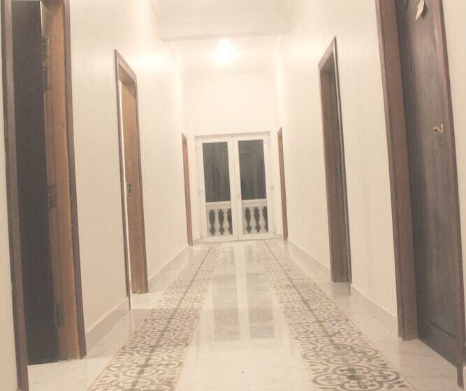 فندق La Fortress Boutique