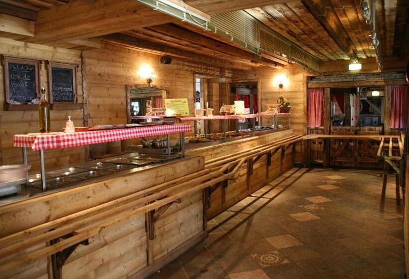 Отель Le Plein Sud