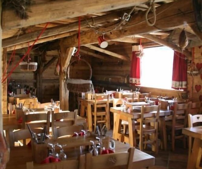 Отель Le Plein Sud