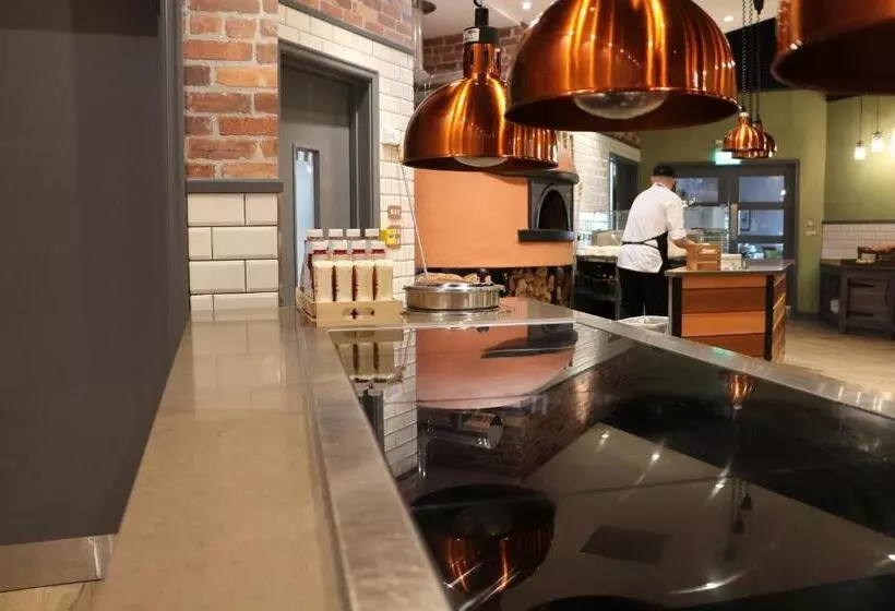 Hotelli The Woodlands Event Centre