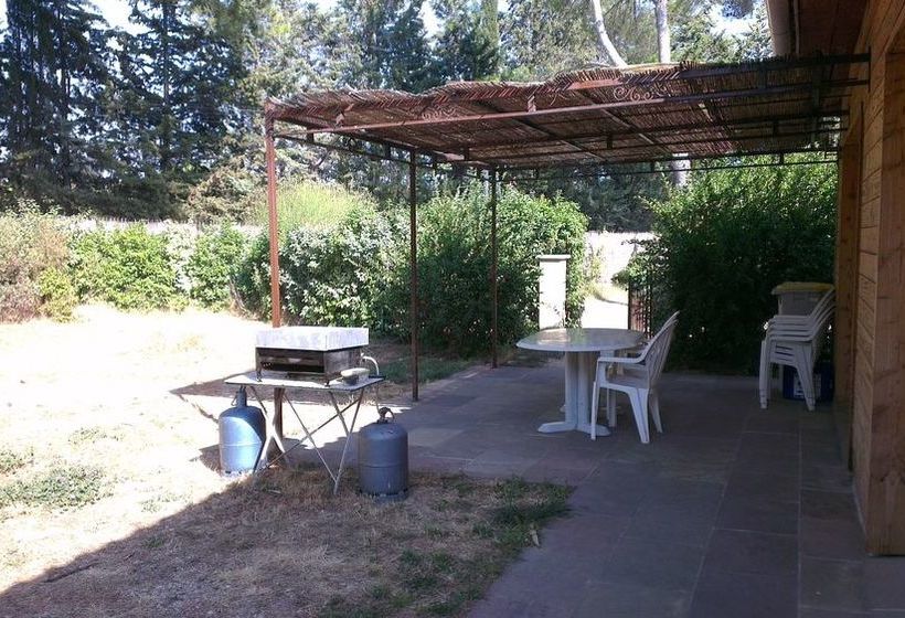 La Petite Maison Sous Les Pins