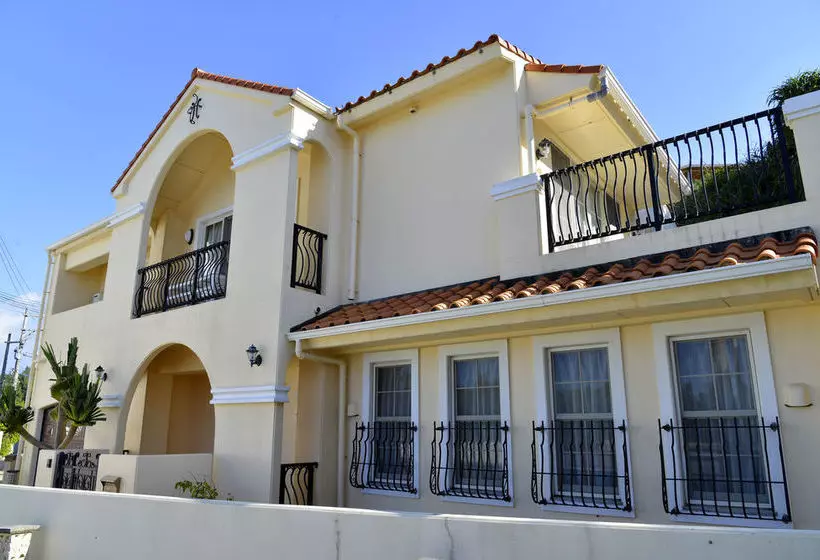 Maeda Biru House
