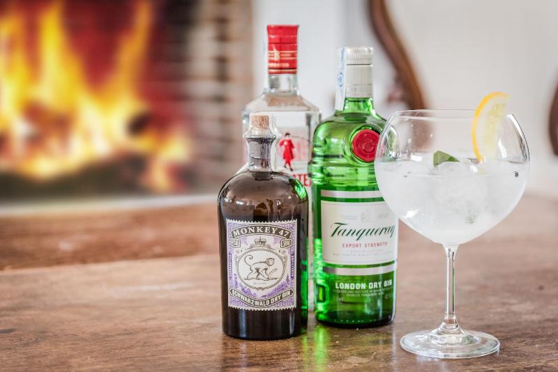 Пансион Molo Luxury Suites Puerto Banus