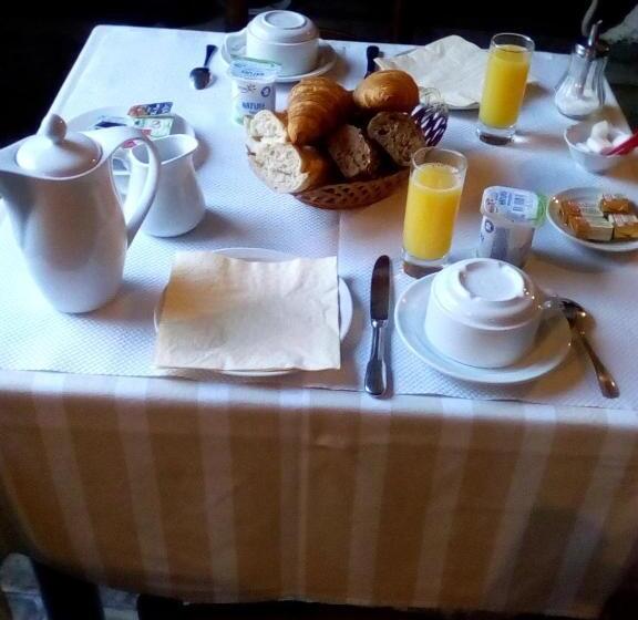 Общежитие Auberge De La Fadaise