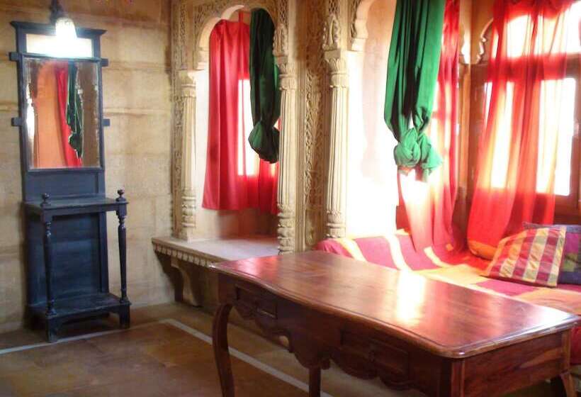 호스텔 Oasis Haveli Jaisalmer