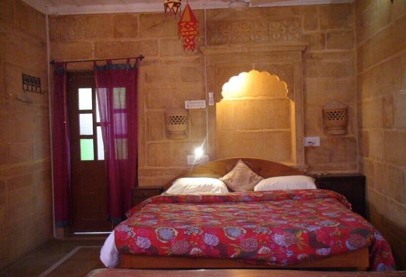 호스텔 Oasis Haveli Jaisalmer