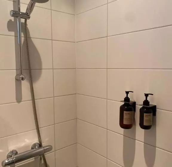 Aamiaismajoitus (B&B) Buitenplaats De Luwte