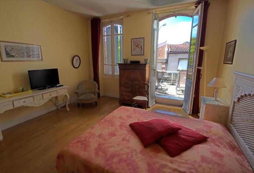 ベッドアンドブレックファースト Villa Bellevue