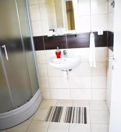 تختخواب و صبحانه Villa Aurora