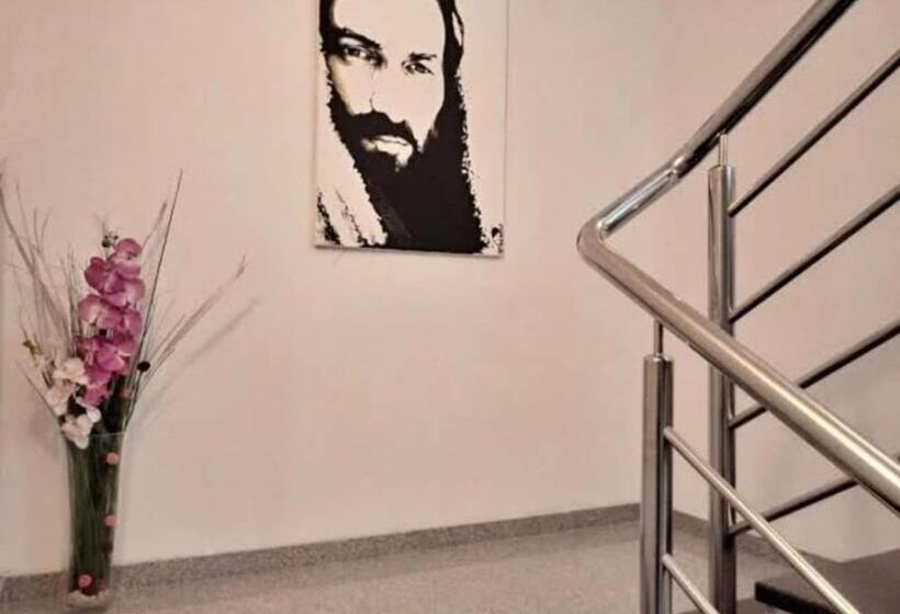 تختخواب و صبحانه Villa Aurora