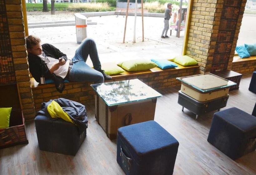 Do Step Inn Central   Self Service Hostel