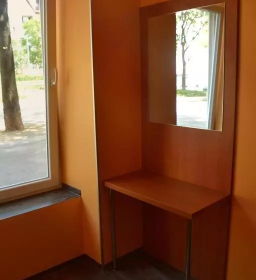 Do Step Inn Central   Self Service Hostel