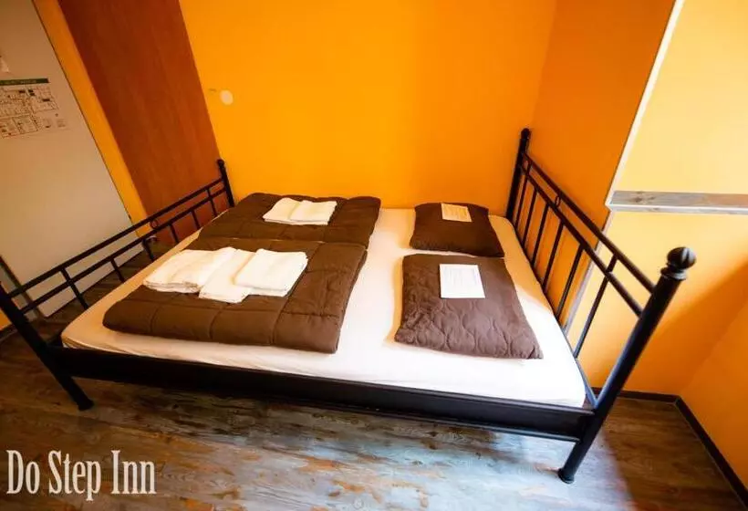 Do Step Inn Central   Self Service Hostel