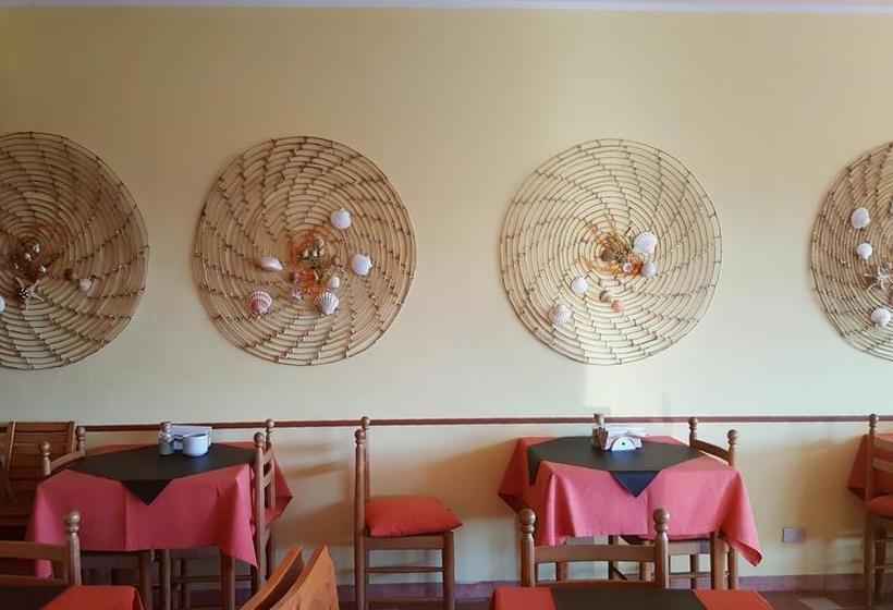 בית מלון כפרי Albergo La Pineta