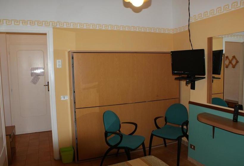 בית מלון כפרי Albergo La Pineta