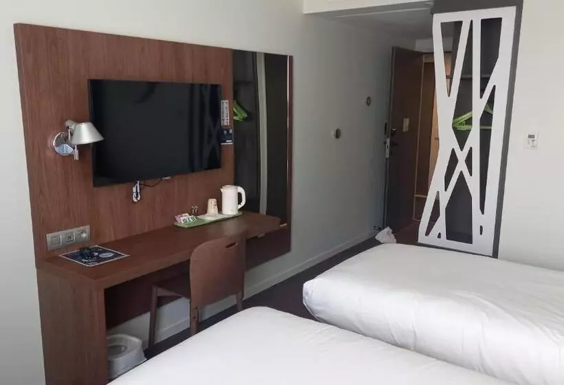 Hotelli Campanile Le Mans Centre  Gare