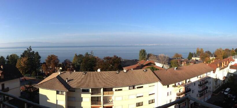 בית מלון כפרי Hôtel Evian Express   Terminus