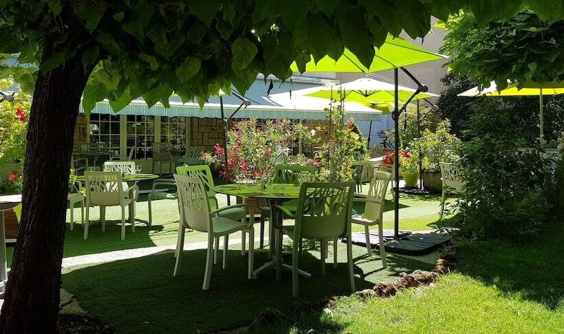 בית מלון כפרי Le Lion d'Or