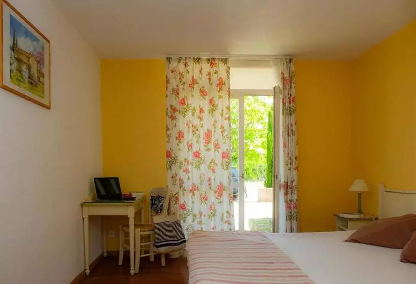 Hôtel Vtf Les Florans