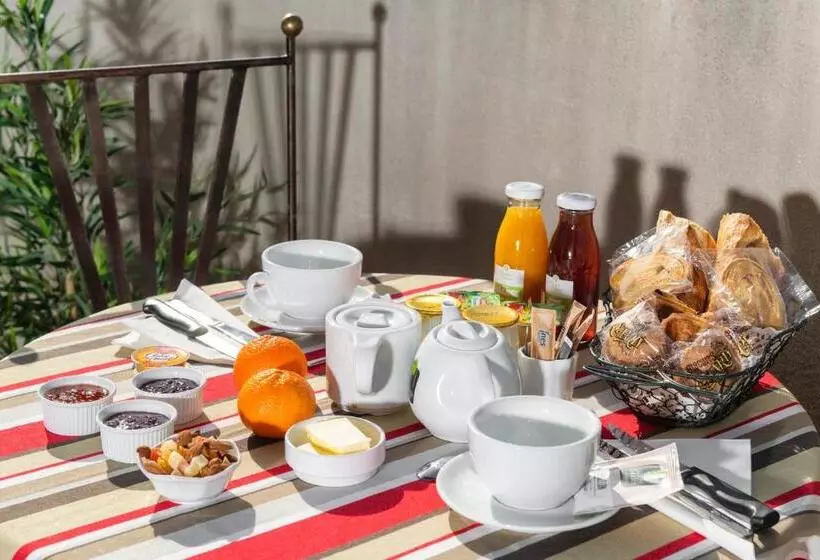 Hotelli Les Mazets De Marie De Jules