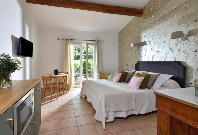 Отель Les Mazets De Marie De Jules