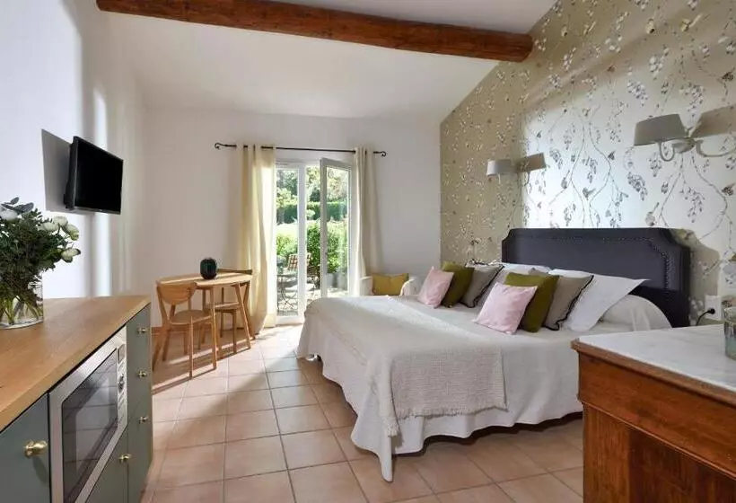 Hotelli Les Mazets De Marie De Jules