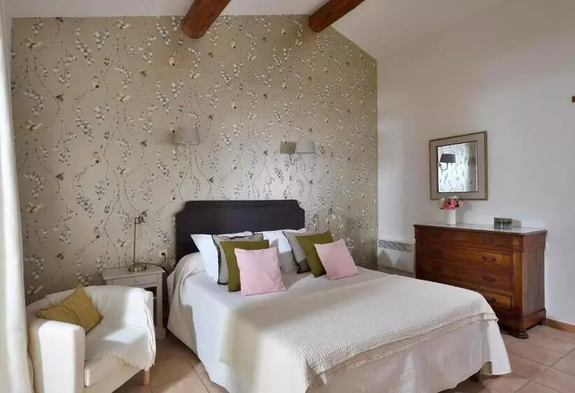 Hotelli Les Mazets De Marie De Jules