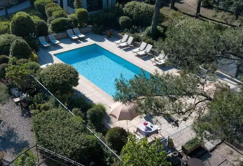 Hotelli Les Mazets De Marie De Jules