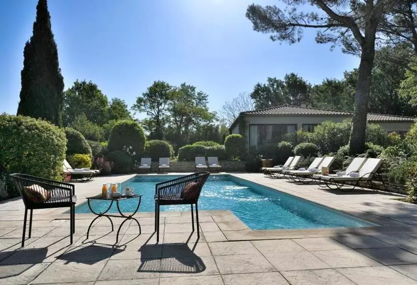 Hotelli Les Mazets De Marie De Jules