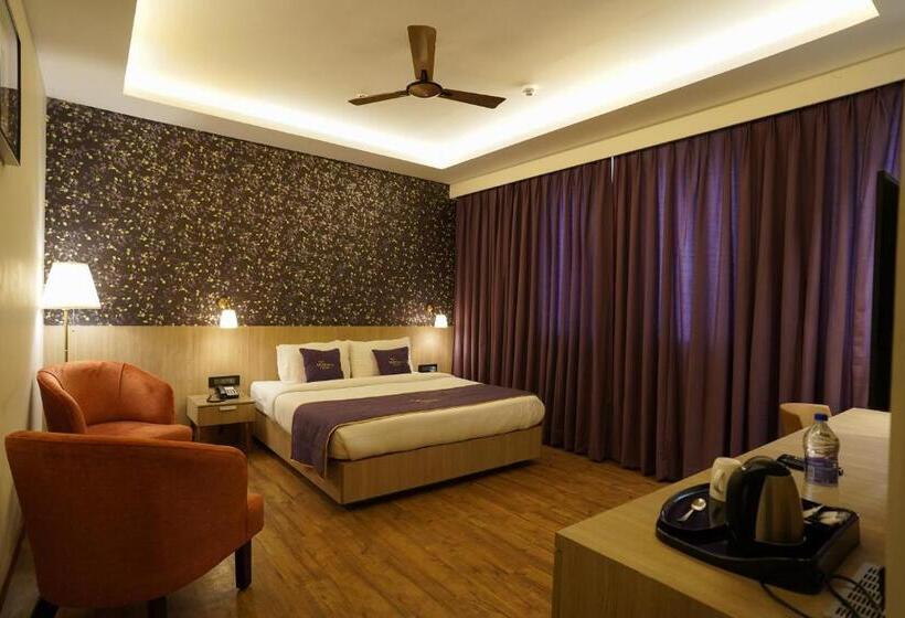 ホテル Midtown Grand