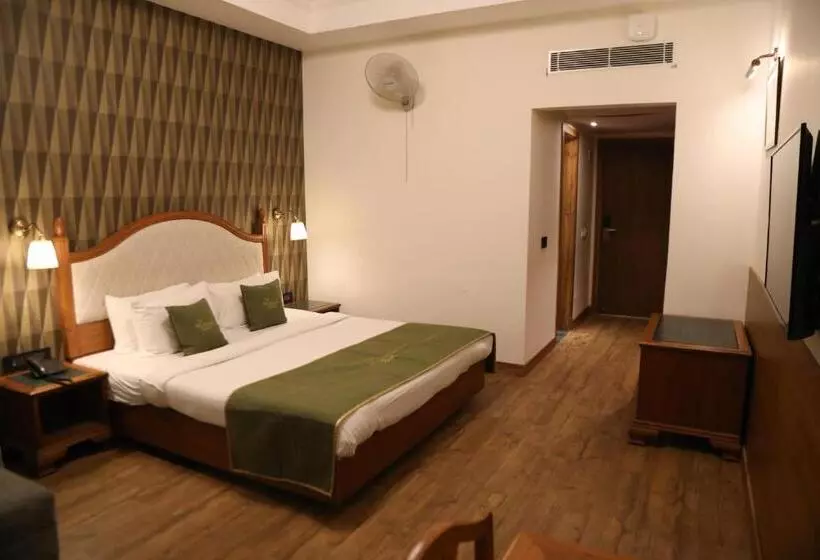 Hotelli Midtown Grand