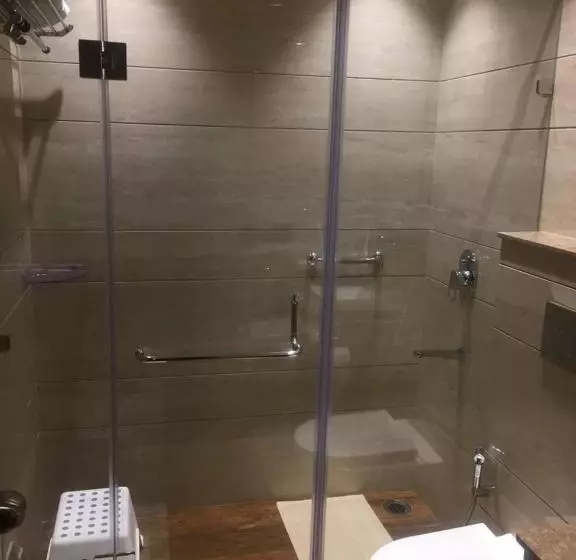 Hotelli Midtown Grand