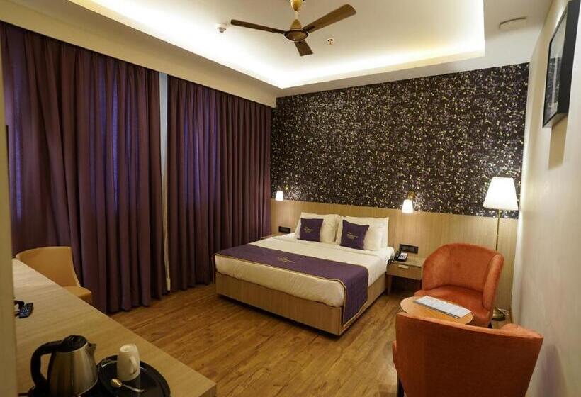 ホテル Midtown Grand