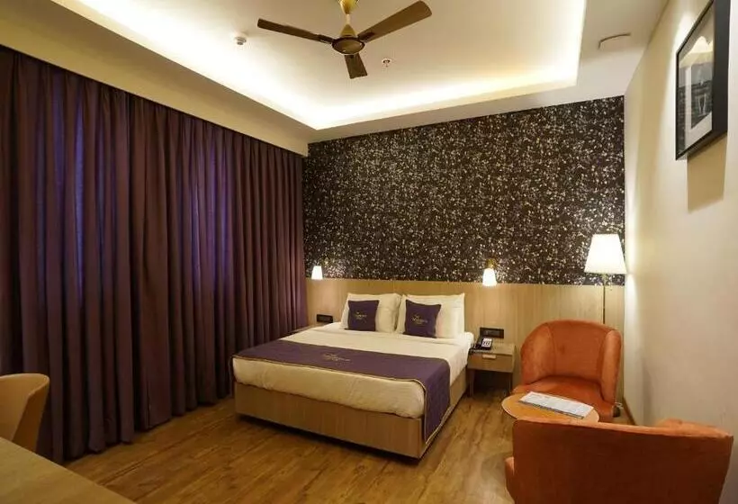Hotelli Midtown Grand