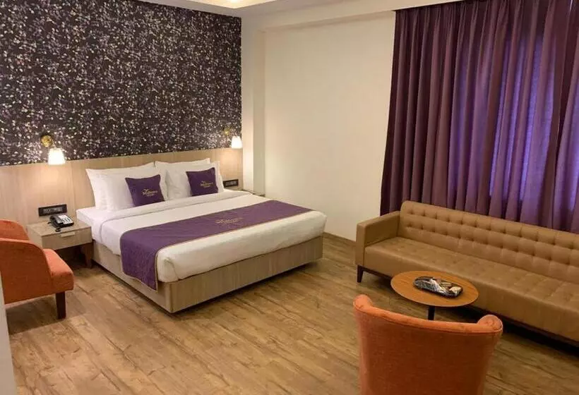 Hotelli Midtown Grand