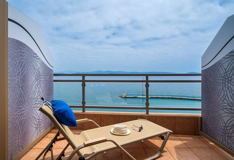 Отель Minos Boutique