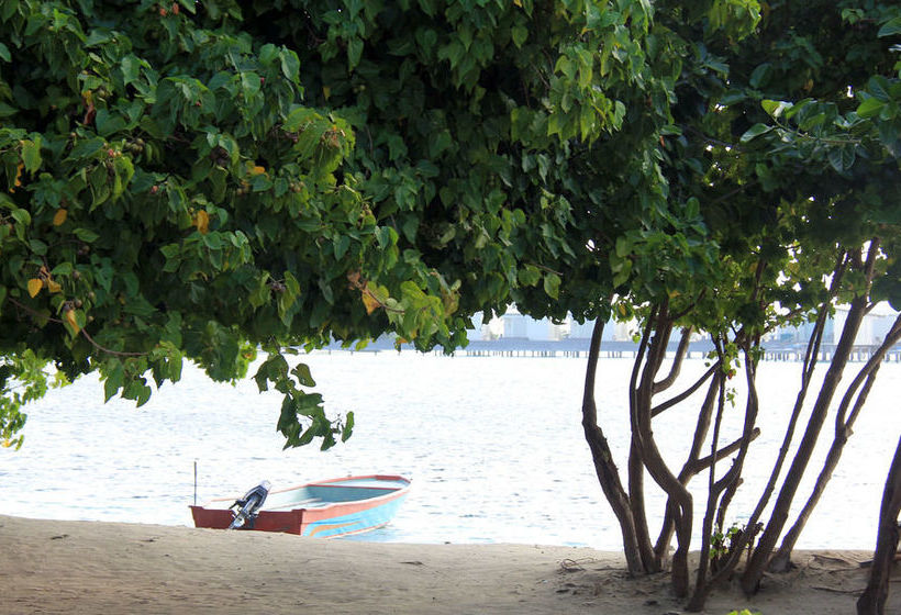 Hotel Rip Tide Vacation Inn