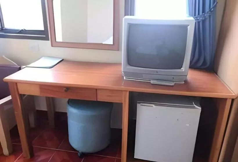 هتل Sr