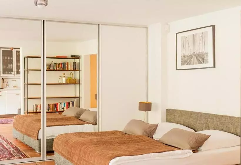 ホテル Zur Linde Dein Self Check In