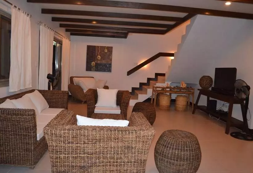 Majatalo Seahorse Villa
